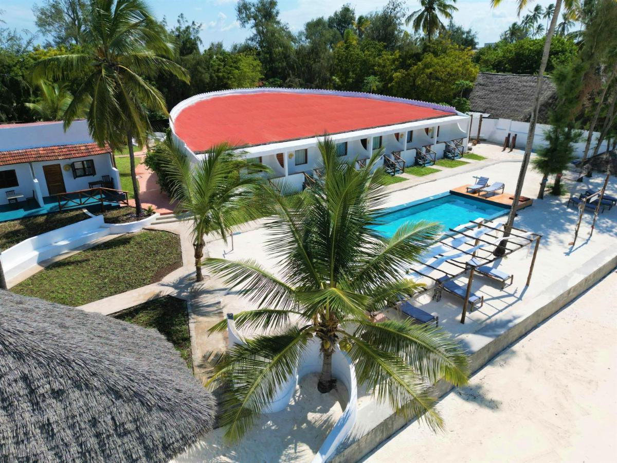 Nautilus Boutique Hotel Uroa Exterior photo