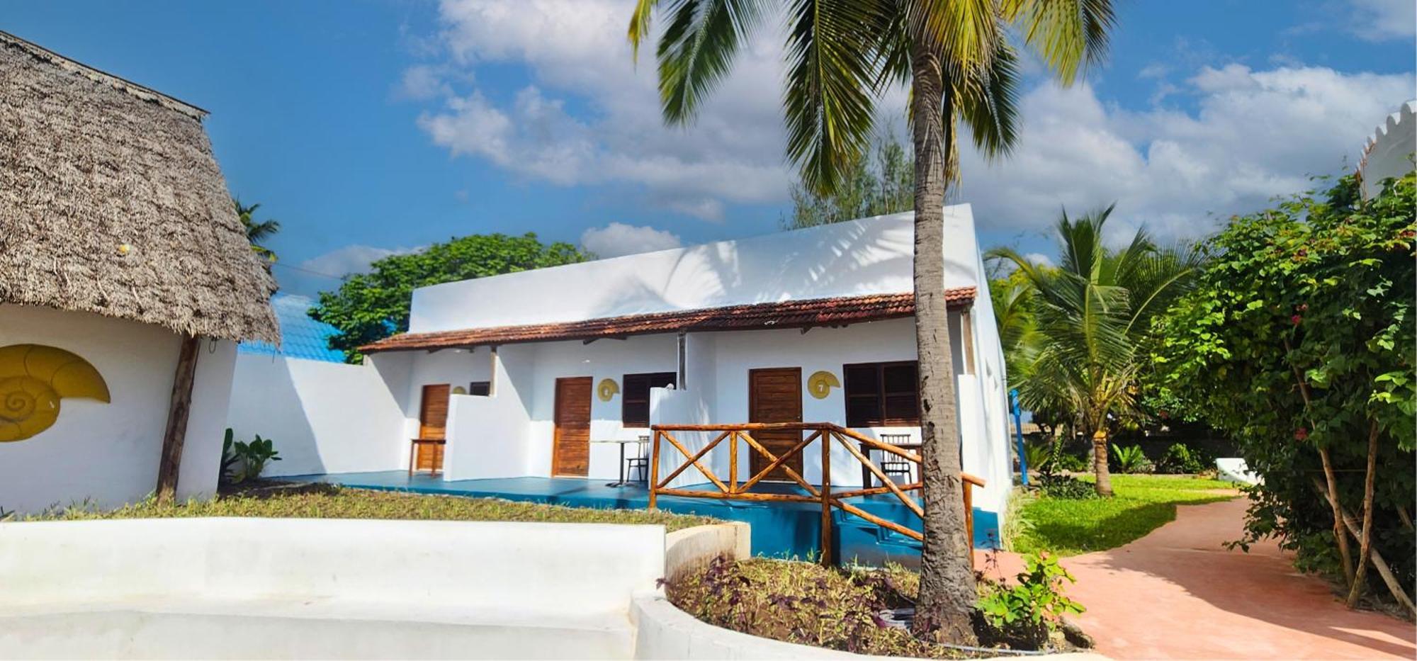 Nautilus Boutique Hotel Uroa Exterior photo